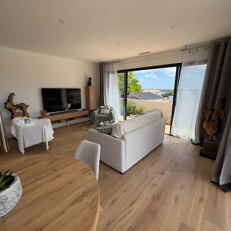 ヴィラ Modern With Sea View